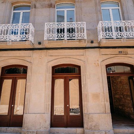 Apartamentos Rua Vella Caldas De Reis Exteriör bild