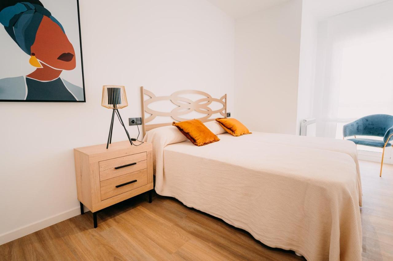 Apartamentos Rua Vella Caldas De Reis Exteriör bild