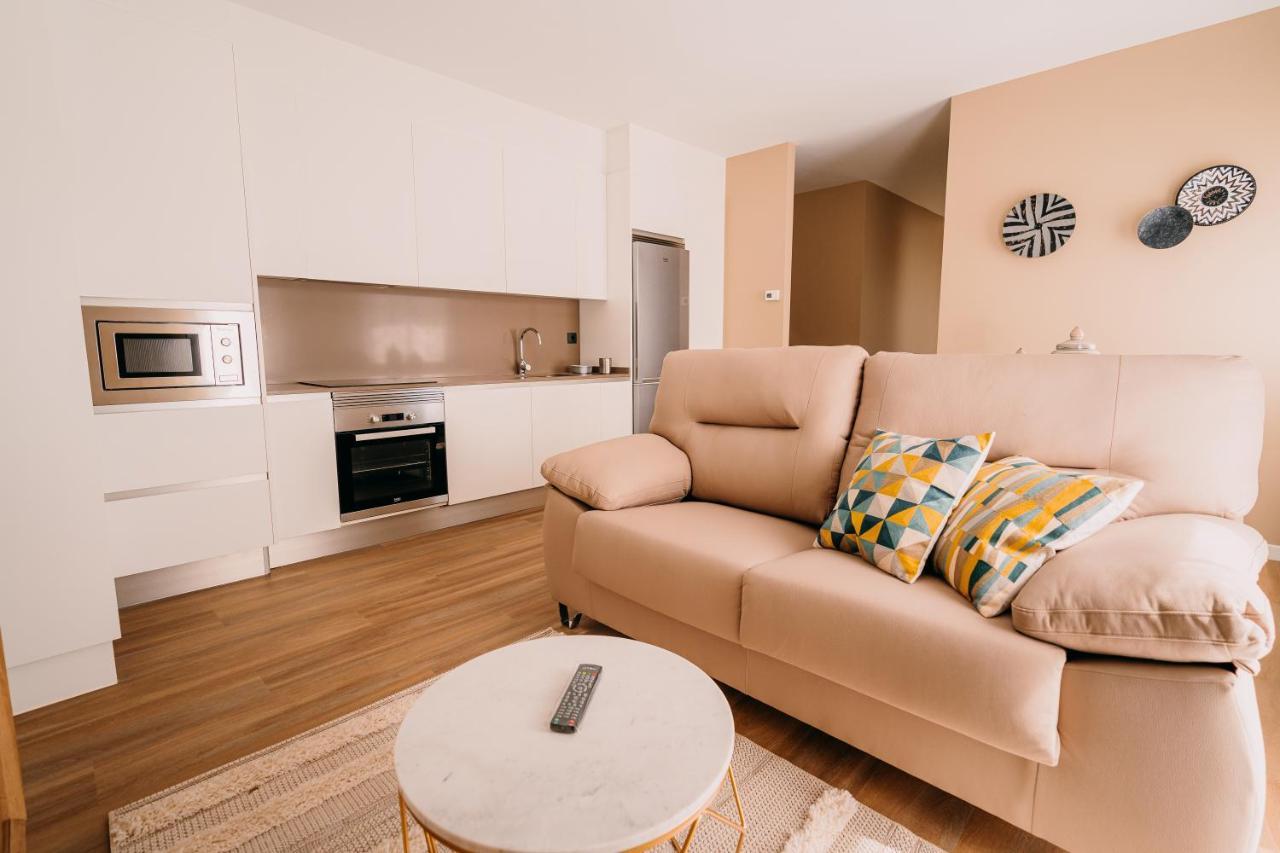 Apartamentos Rua Vella Caldas De Reis Exteriör bild