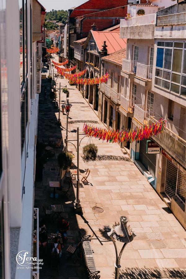 Apartamentos Rua Vella Caldas De Reis Exteriör bild