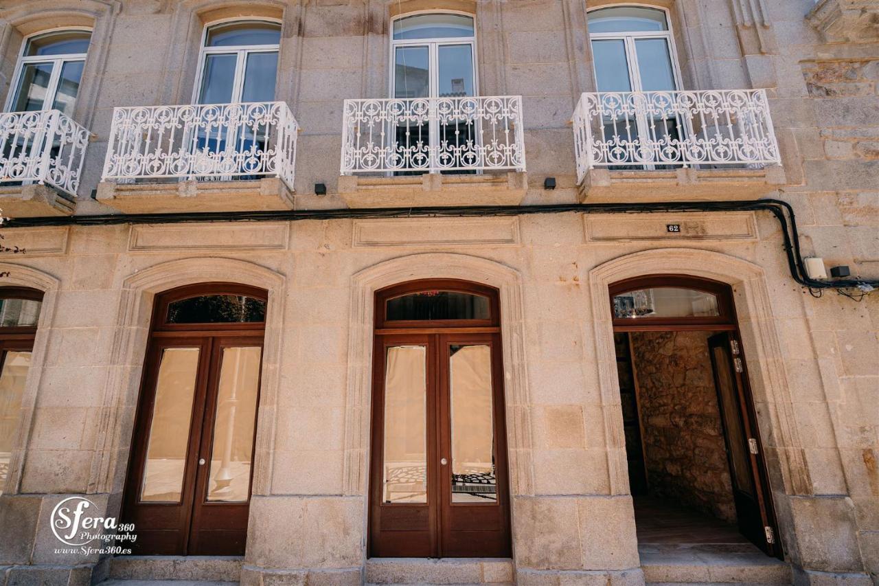 Apartamentos Rua Vella Caldas De Reis Exteriör bild